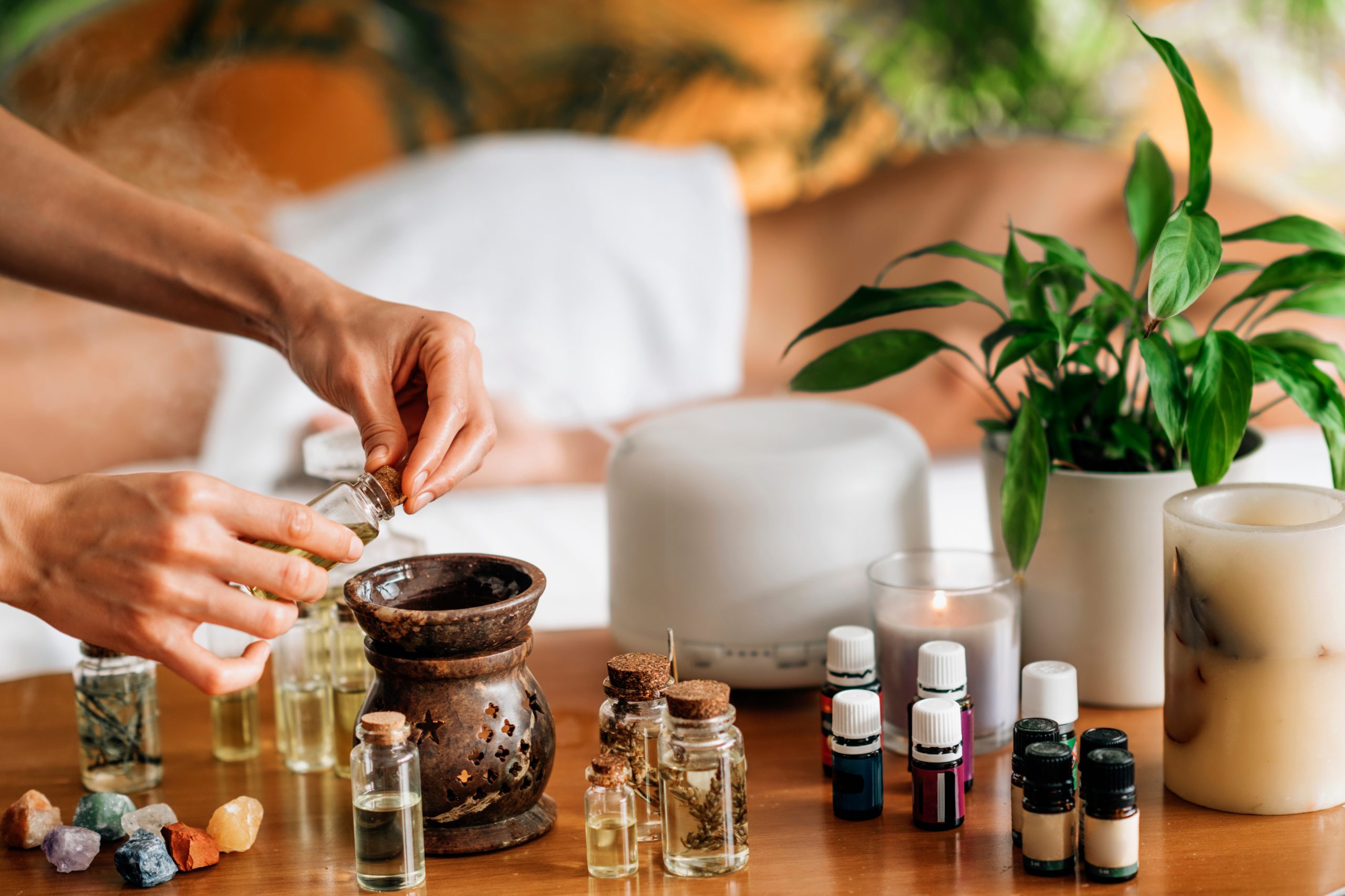 Sensual Synergy: Unlocking Pleasure With Essential Oils In Tantric Massage